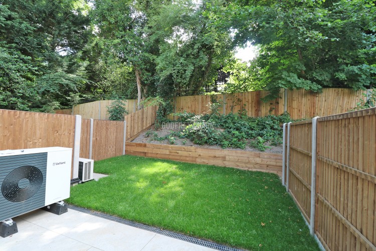 View Full Details for Cobden Hill, Radlett