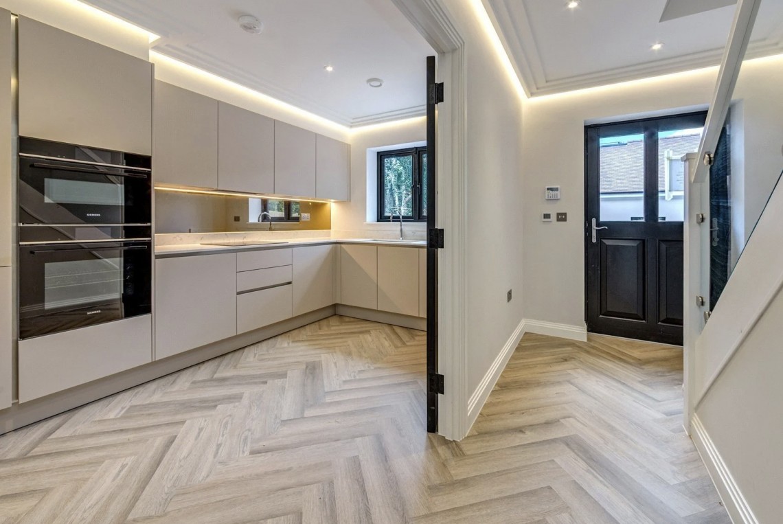 Images for Cobden Hill, Radlett
