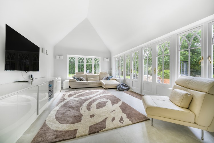 View Full Details for Winifred Close, Arkley