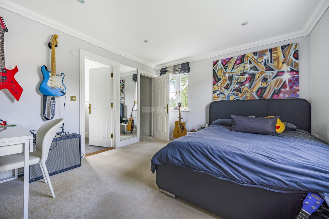 Images for Winifred Close, Arkley