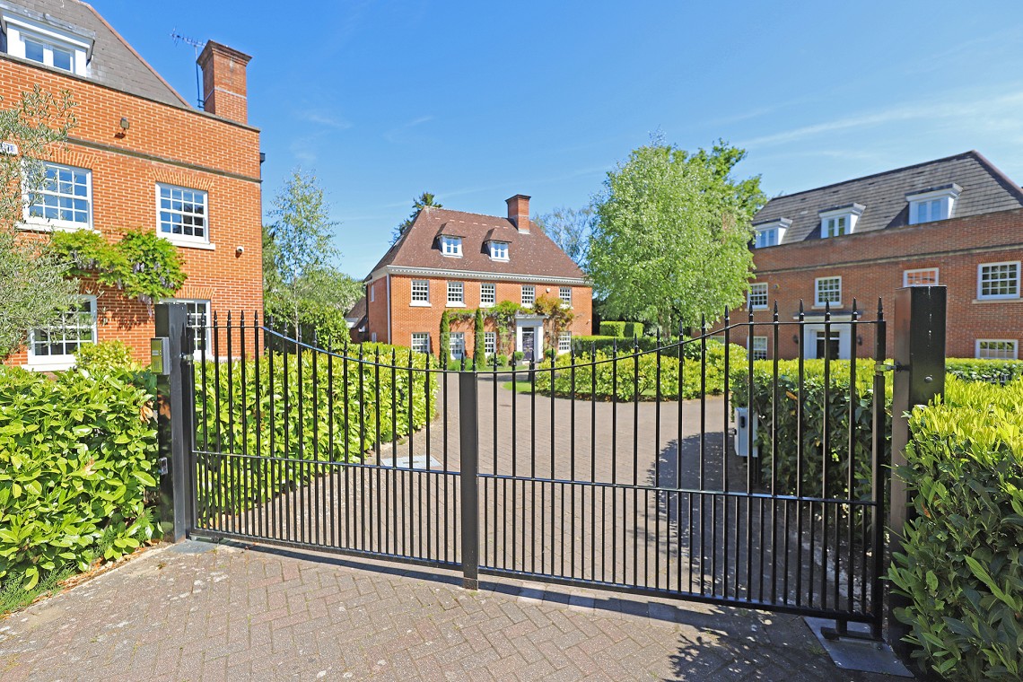 Images for Winifred Close, Arkley