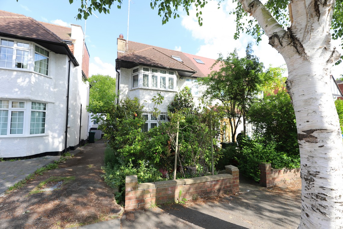 Images for Holders Hill Drive, Hendon
