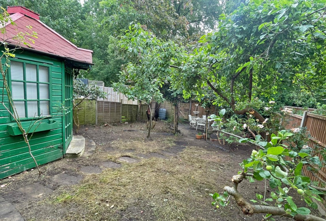 Images for Holders Hill Drive, Hendon