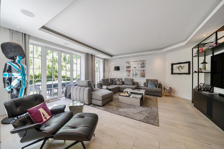 View Full Details for Barnet Lane, Elstree