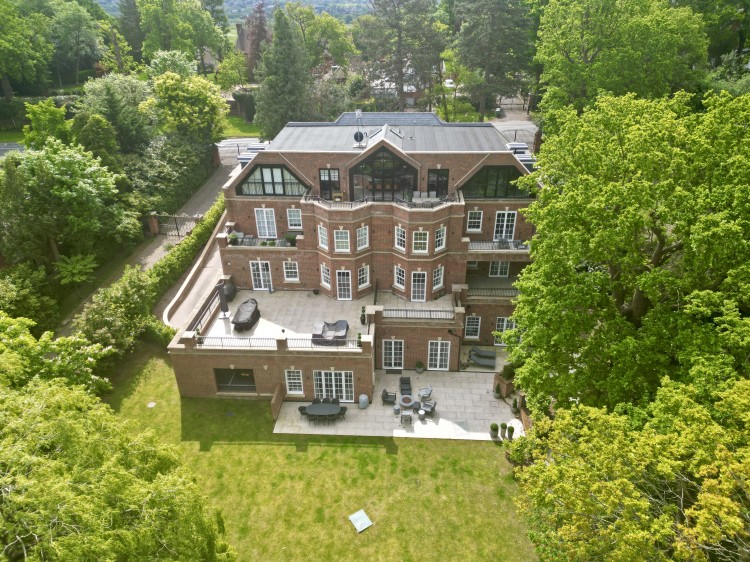 View Full Details for Barnet Lane, Elstree