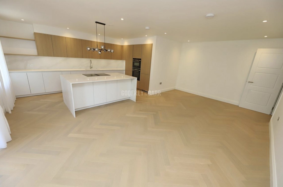 Images for Beechcroft Avenue, Golders Green