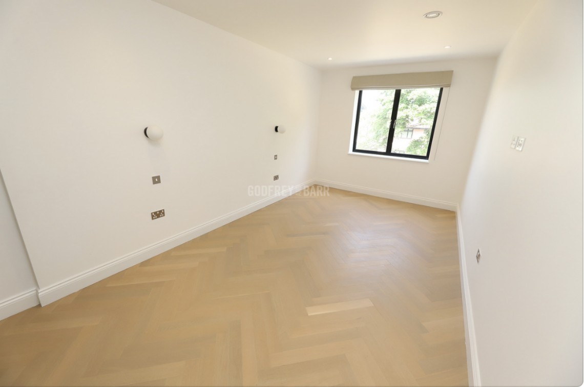 Images for Beechcroft Avenue, Golders Green