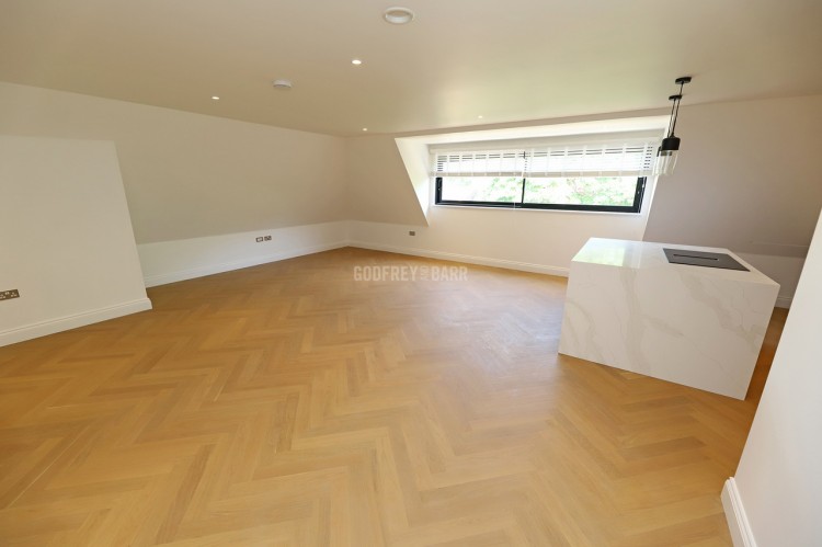 View Full Details for Beechcroft Avenue, Golders Green