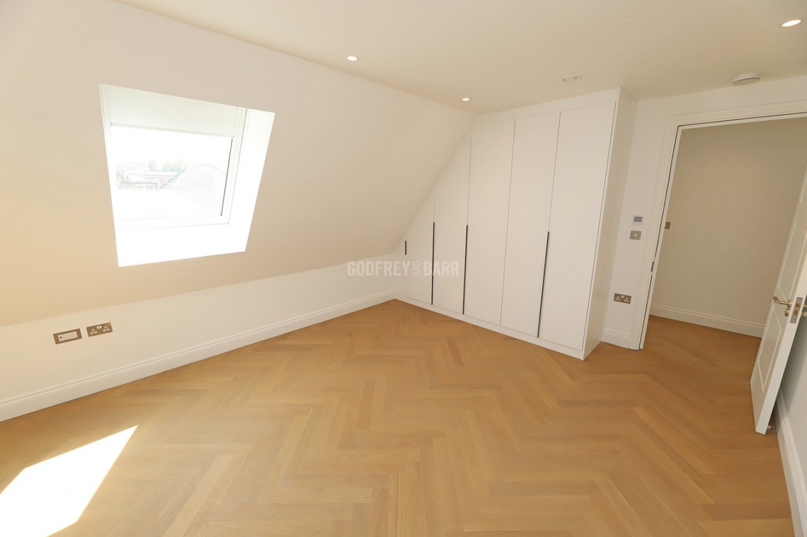Images for Beechcroft Avenue, Golders Green