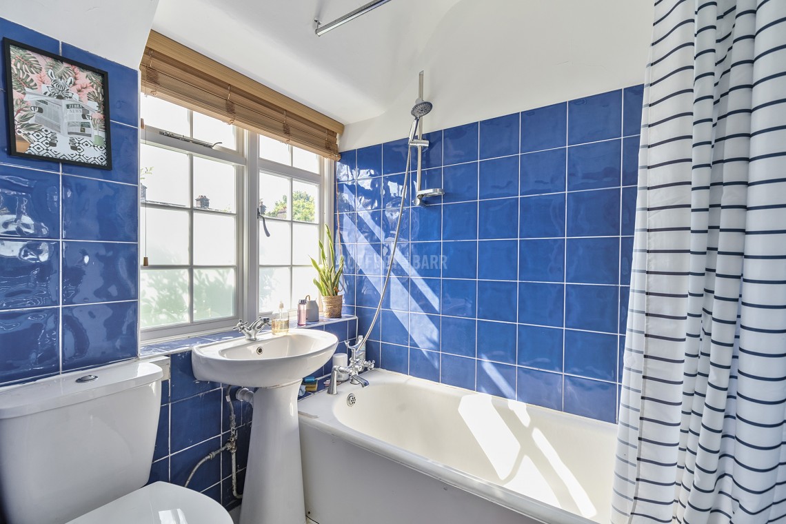 Images for Midholm, Hampstead Garden Suburb