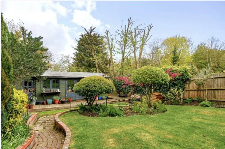 View Full Details for The Ridgeway, Mill Hill