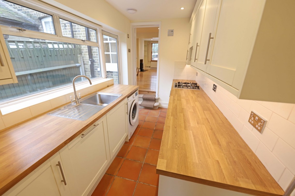 Images for High Street, Mill Hill Village