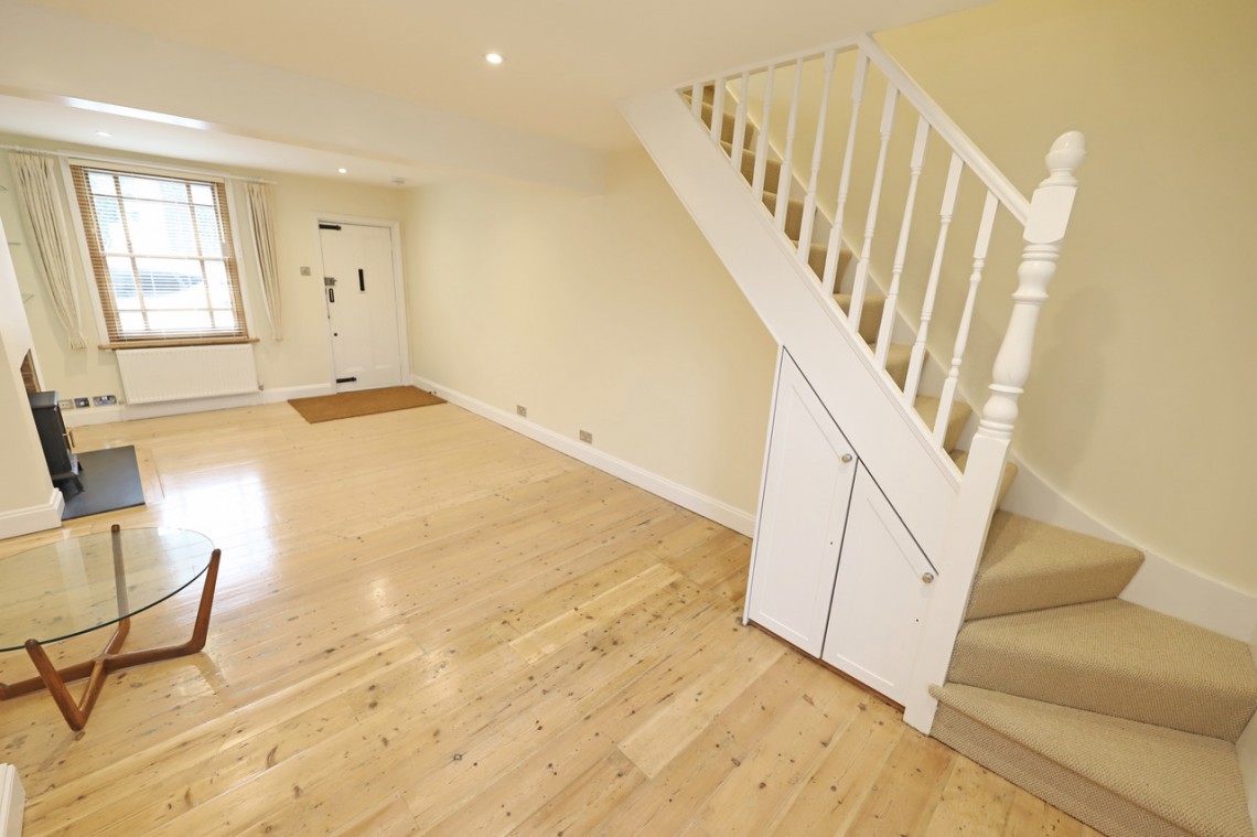 Images for High Street, Mill Hill Village