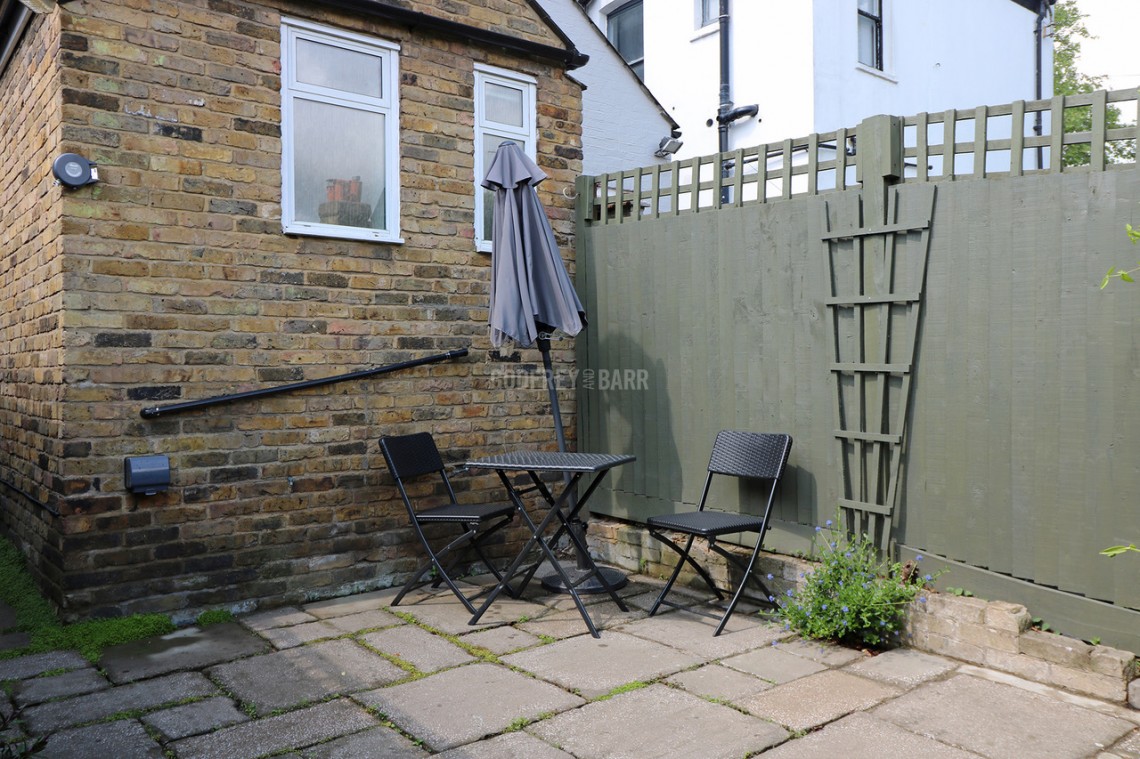 Images for High Street, Mill Hill Village