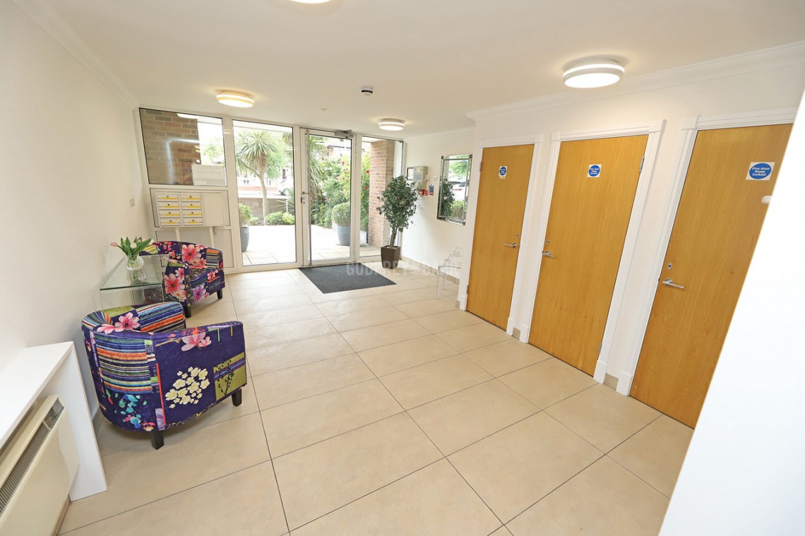 Images for Regents Park Road, Finchley