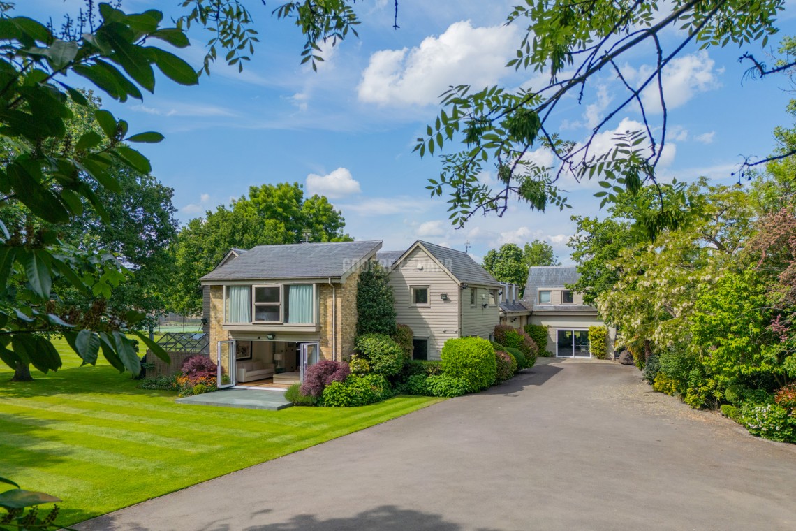 Images for Burtonhole Lane, Mill Hill Village