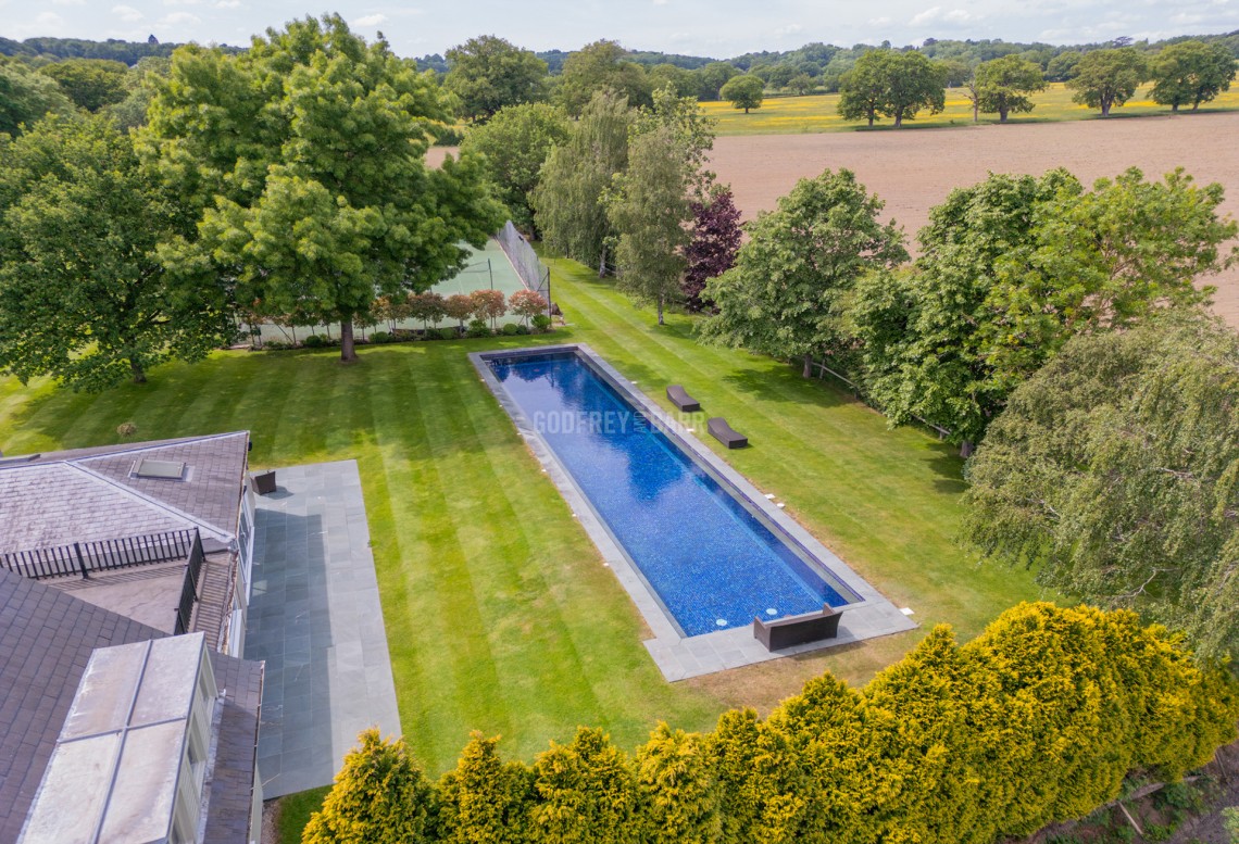 Images for Burtonhole Lane, Mill Hill Village