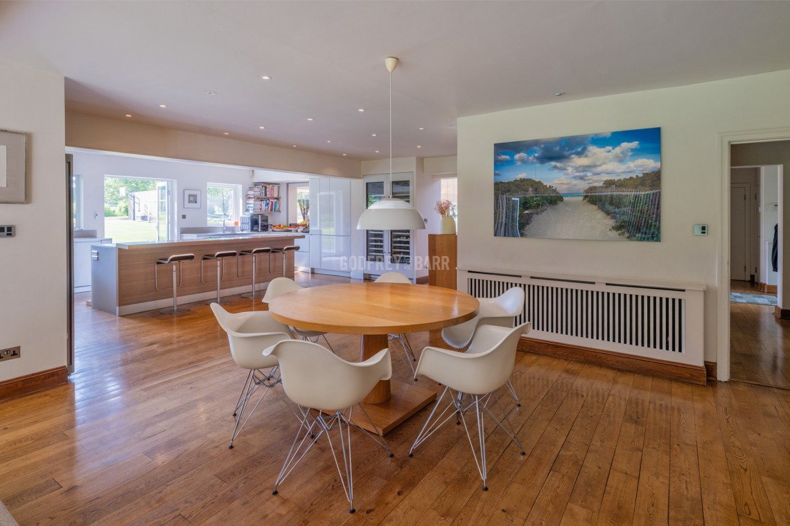 Images for Burtonhole Lane, Mill Hill Village