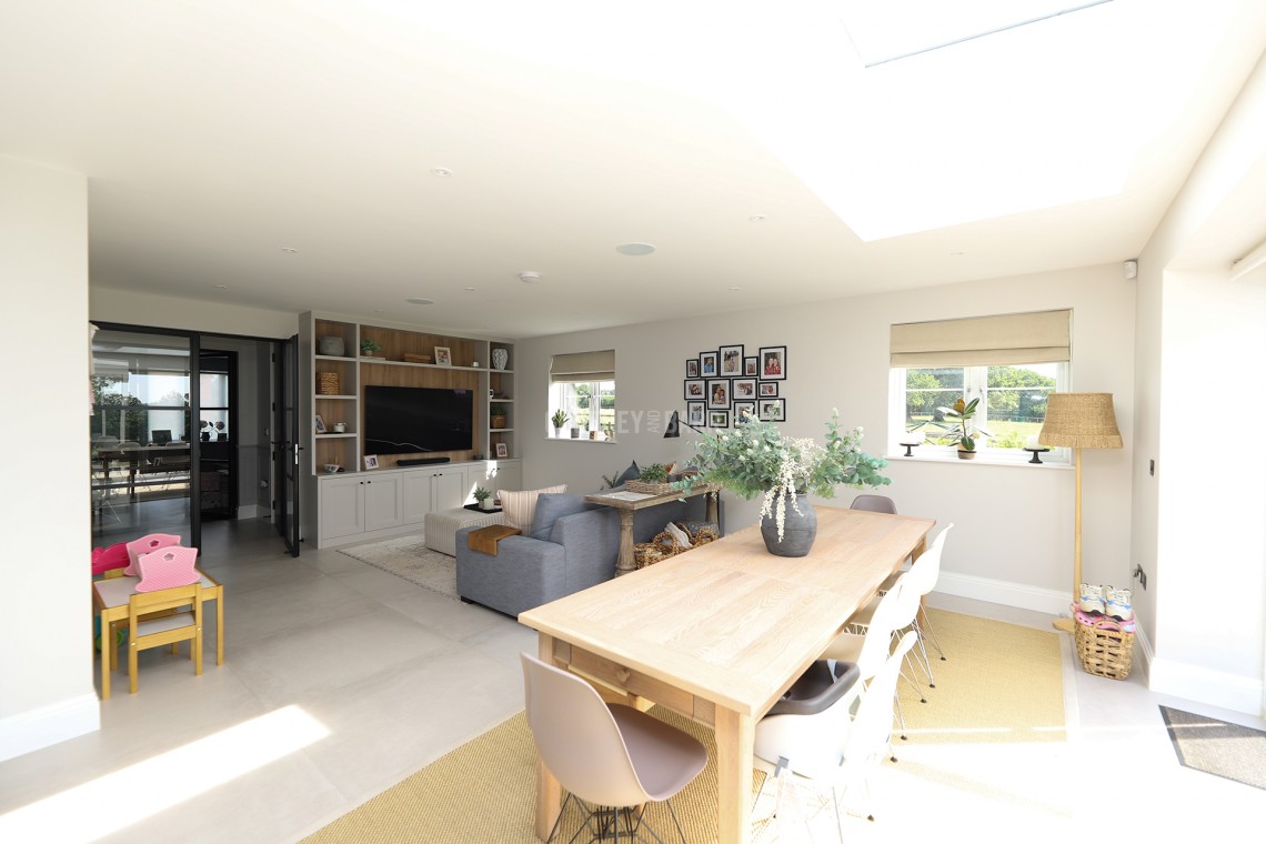 Images for Bridle Close, Shenley Borders