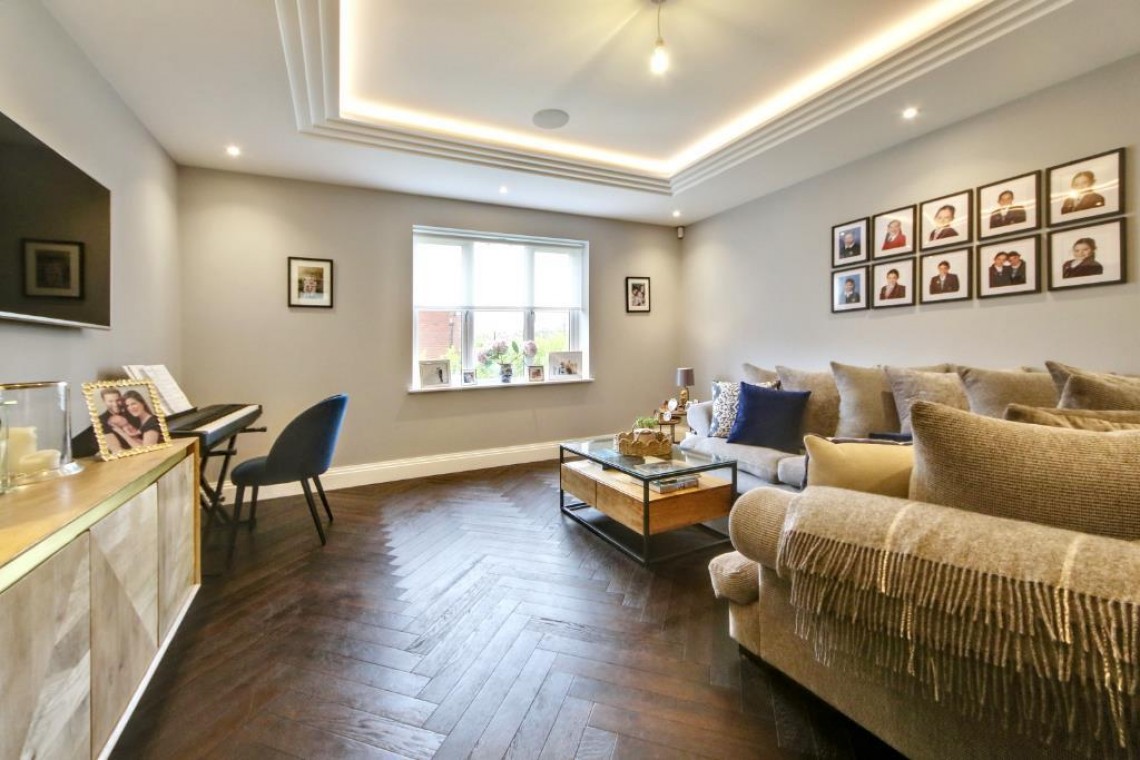 Images for Bridle Close, Shenley Borders