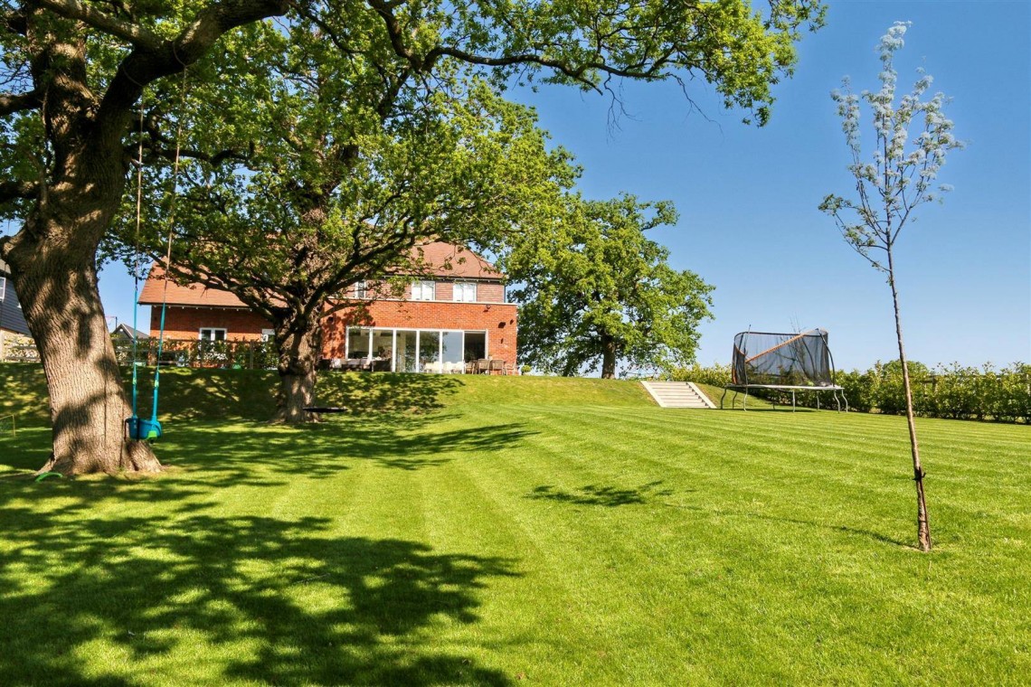 Images for Bridle Close, Shenley Borders