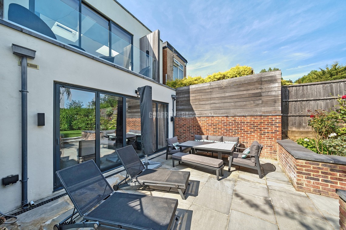 Images for Tretawn Gardens, Mill Hill