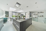 Images for Tretawn Gardens, Mill Hill