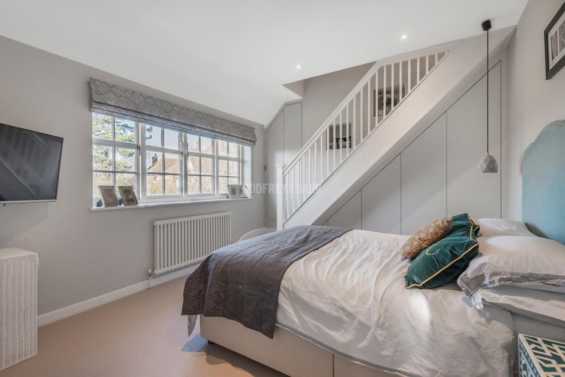 Images for Midholm, Hampstead Garden Suburb