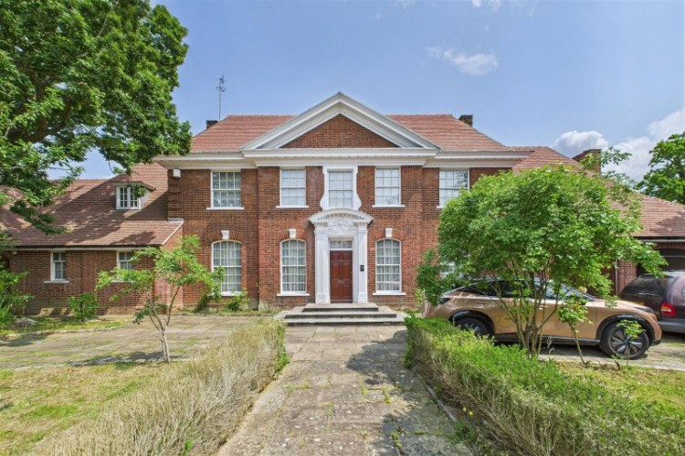 View Full Details for Winnington Road, Hampstead Garden Suburb
