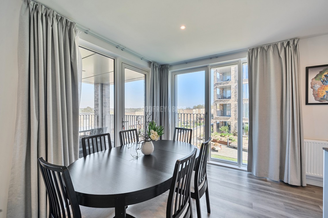 Images for Cornforth Lane, Mill Hill Village