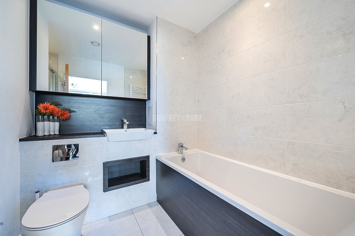 Images for Cornforth Lane, Mill Hill Village