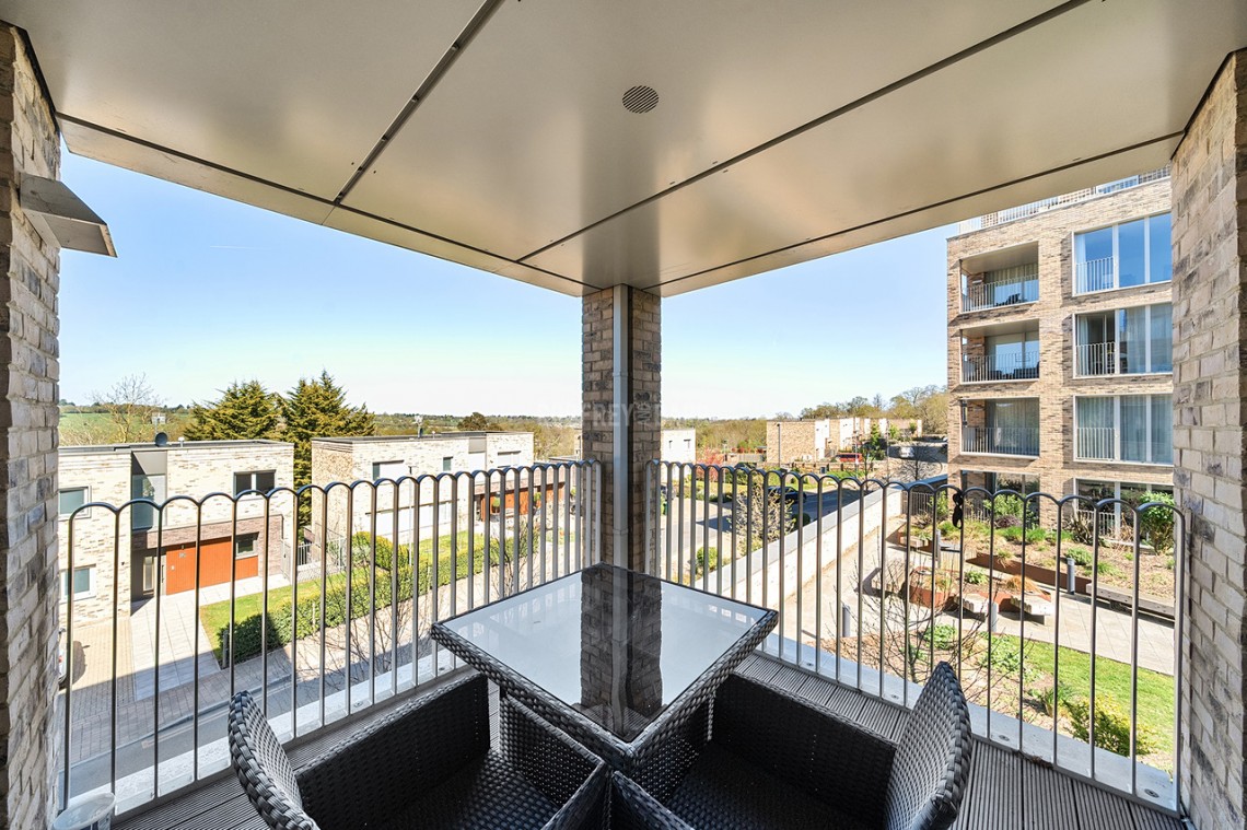 Images for Cornforth Lane, Mill Hill Village