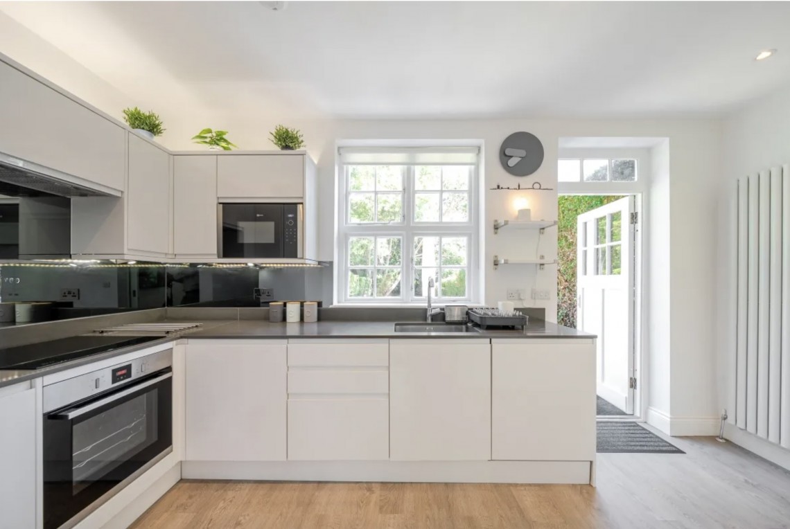 Images for Midholm, Hampstead Garden Suburb