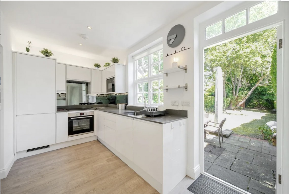 Images for Midholm, Hampstead Garden Suburb