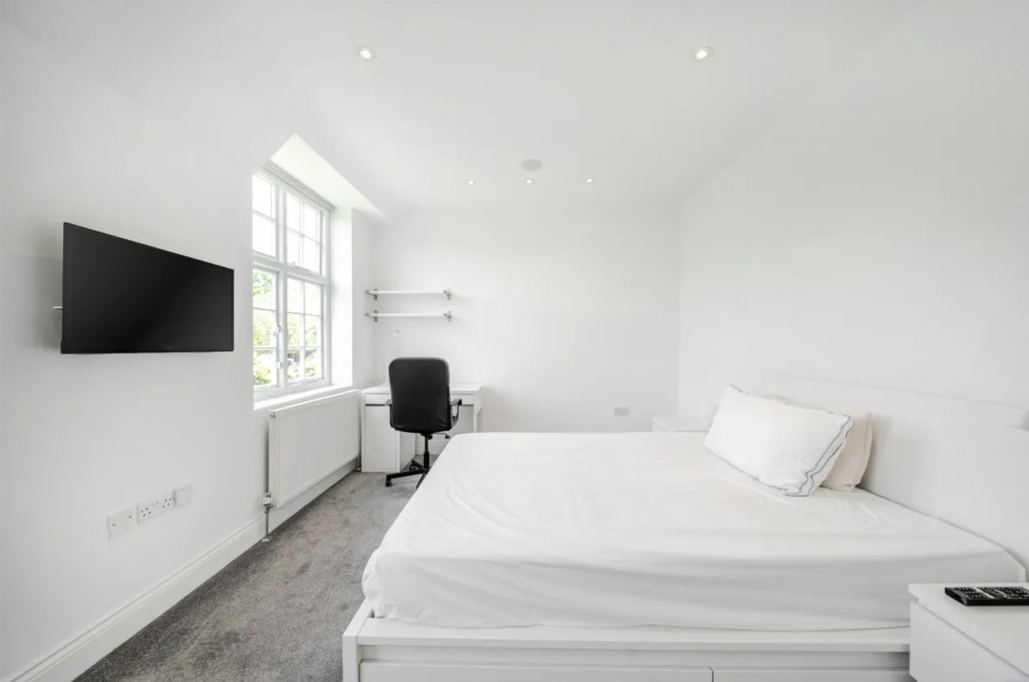 Images for Midholm, Hampstead Garden Suburb