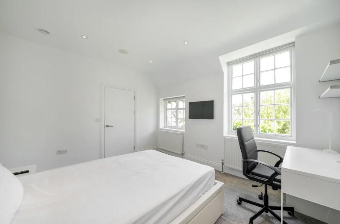 Images for Midholm, Hampstead Garden Suburb