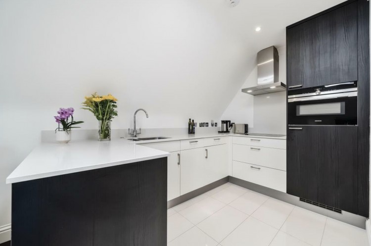 View Full Details for Kingsgate Avenue, Finchley