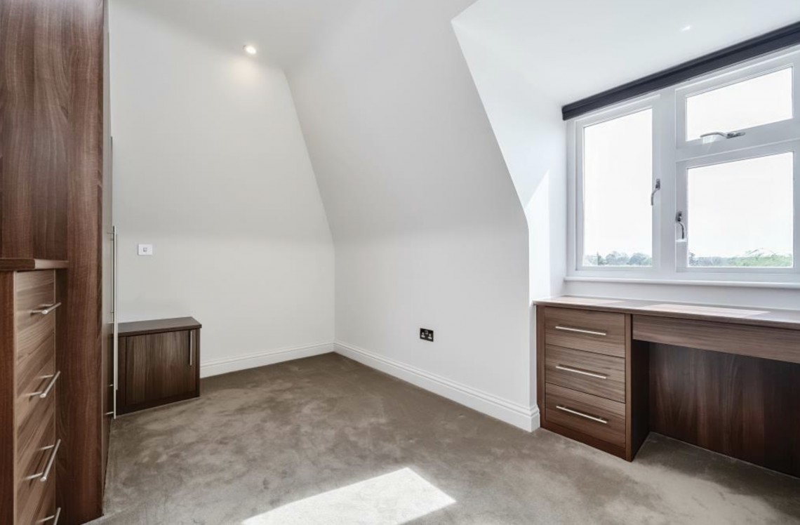 Images for Kingsgate Avenue, Finchley