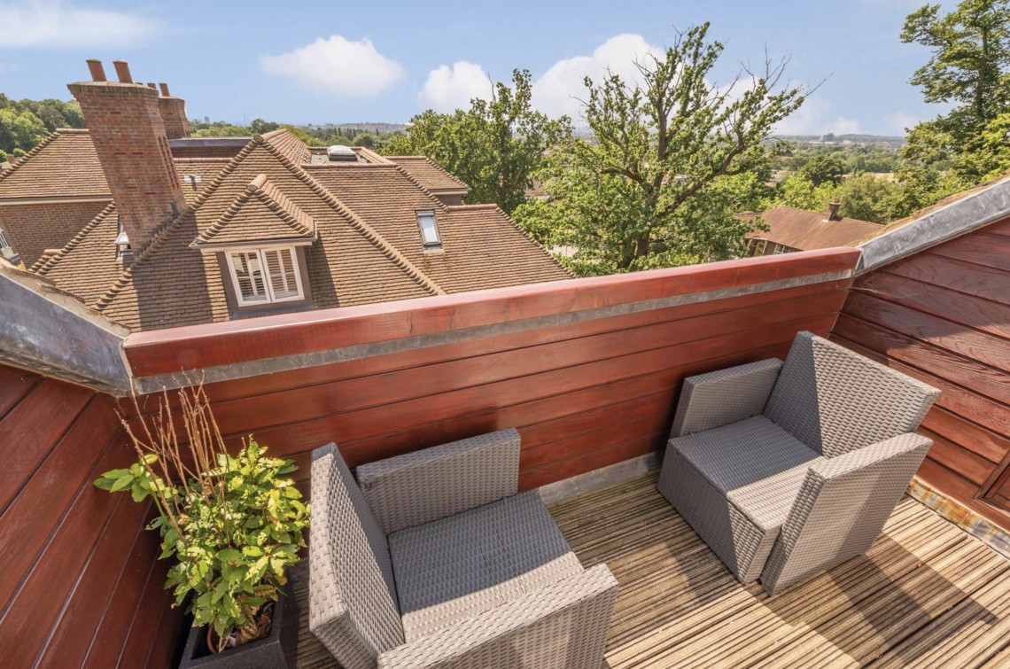 Images for Hammers Lane, Mill Hill