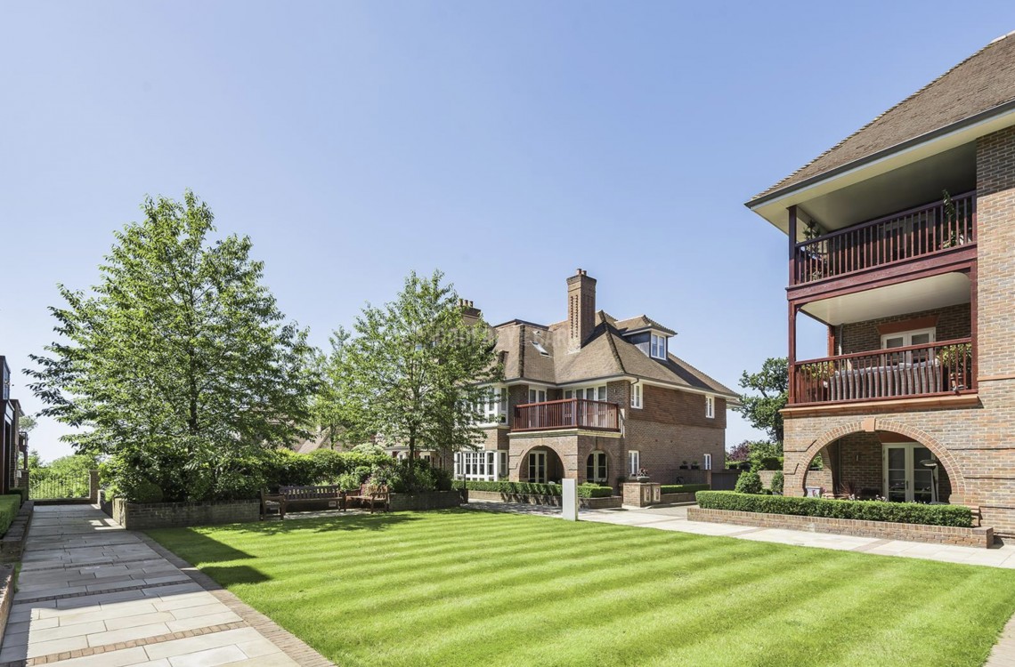 Images for Hammers Lane, Mill Hill