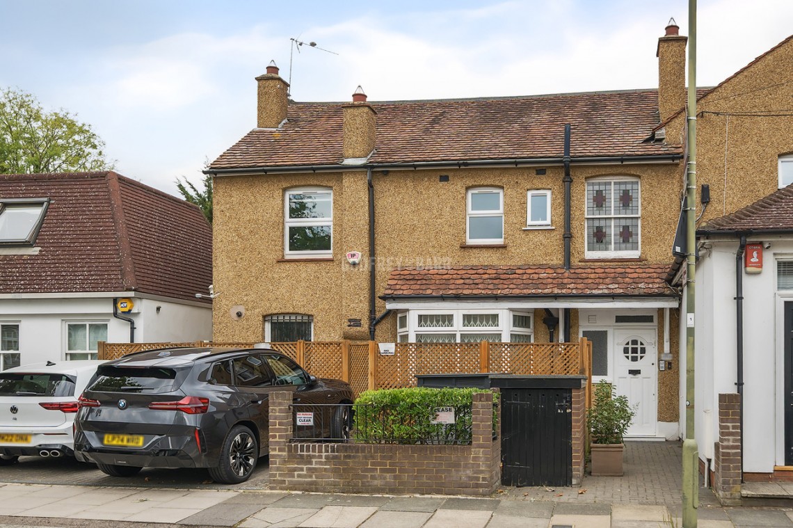 Images for Daws Lane, Mill Hill