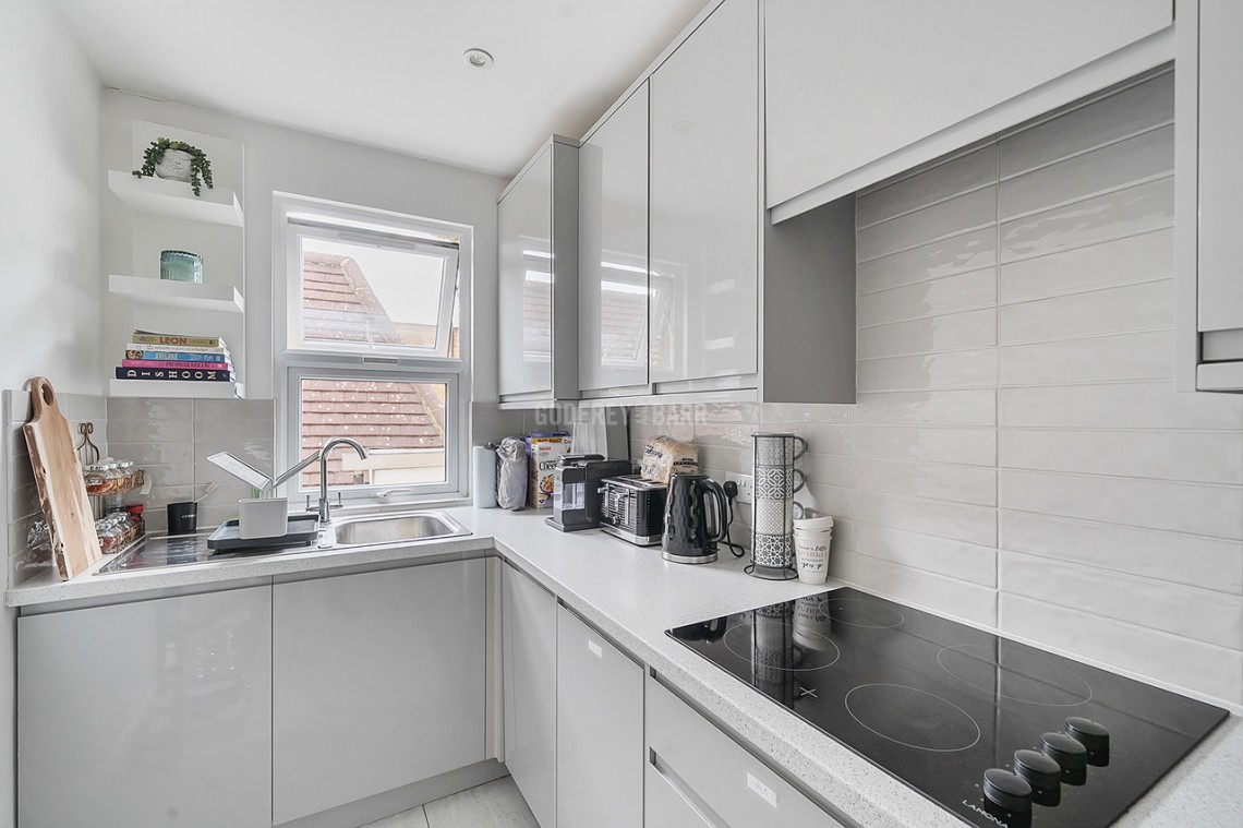 Images for Daws Lane, Mill Hill