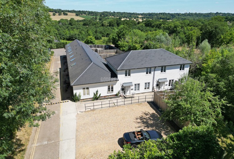 View Full Details for St Vincents Lane, Mill Hill Village