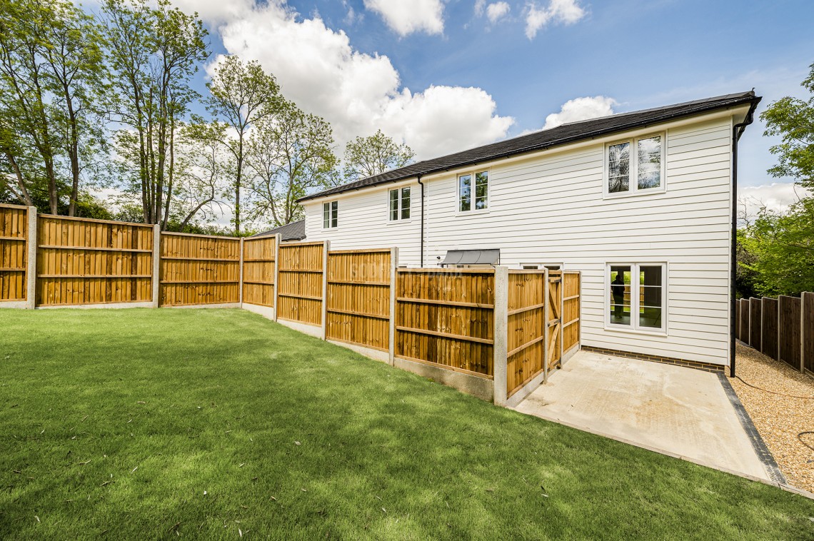 Images for St Vincents Lane, Mill Hill Village