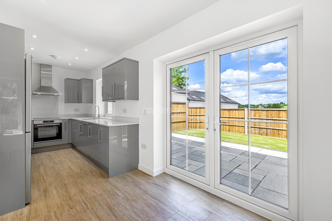 Images for St Vincents Lane, Mill Hill Village