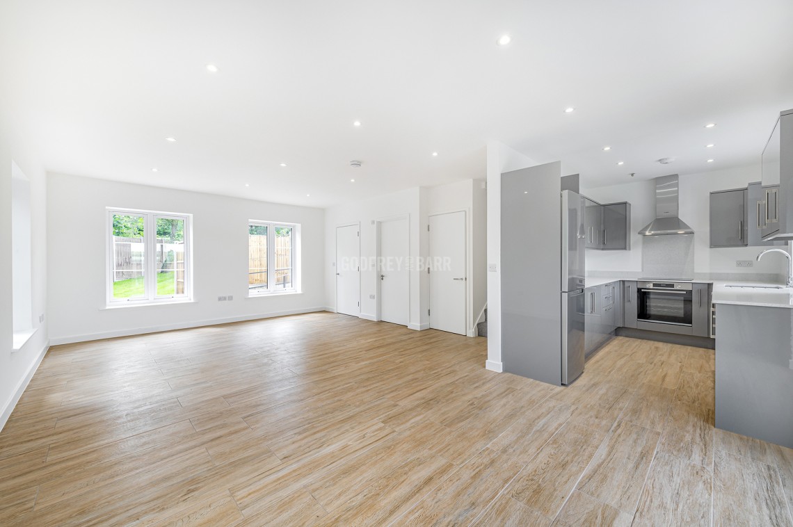 Images for St Vincents Lane, Mill Hill Village