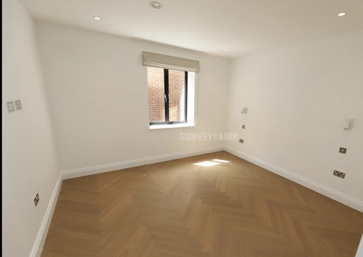 View Full Details for Beechcroft Avenue, Golders Green