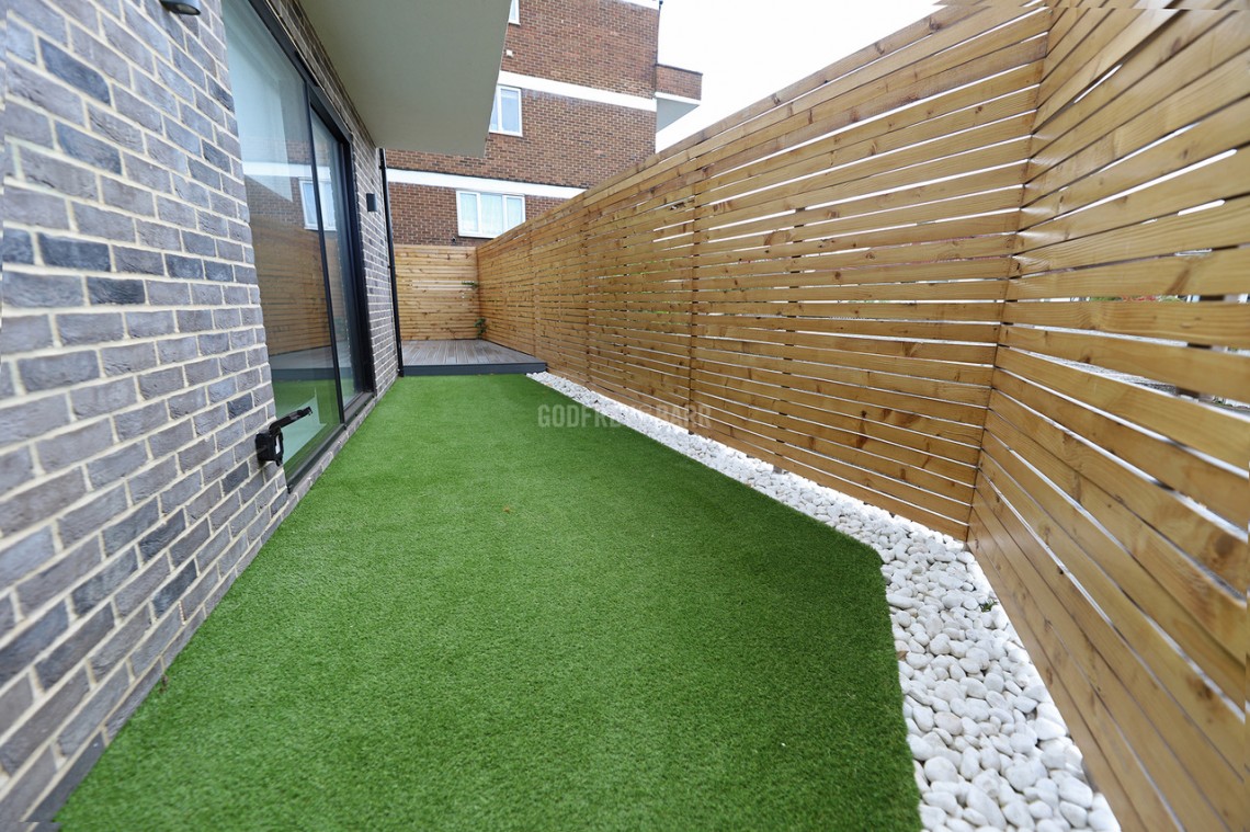 Images for Temple Fortune Lane, Hampstead Garden Suburb