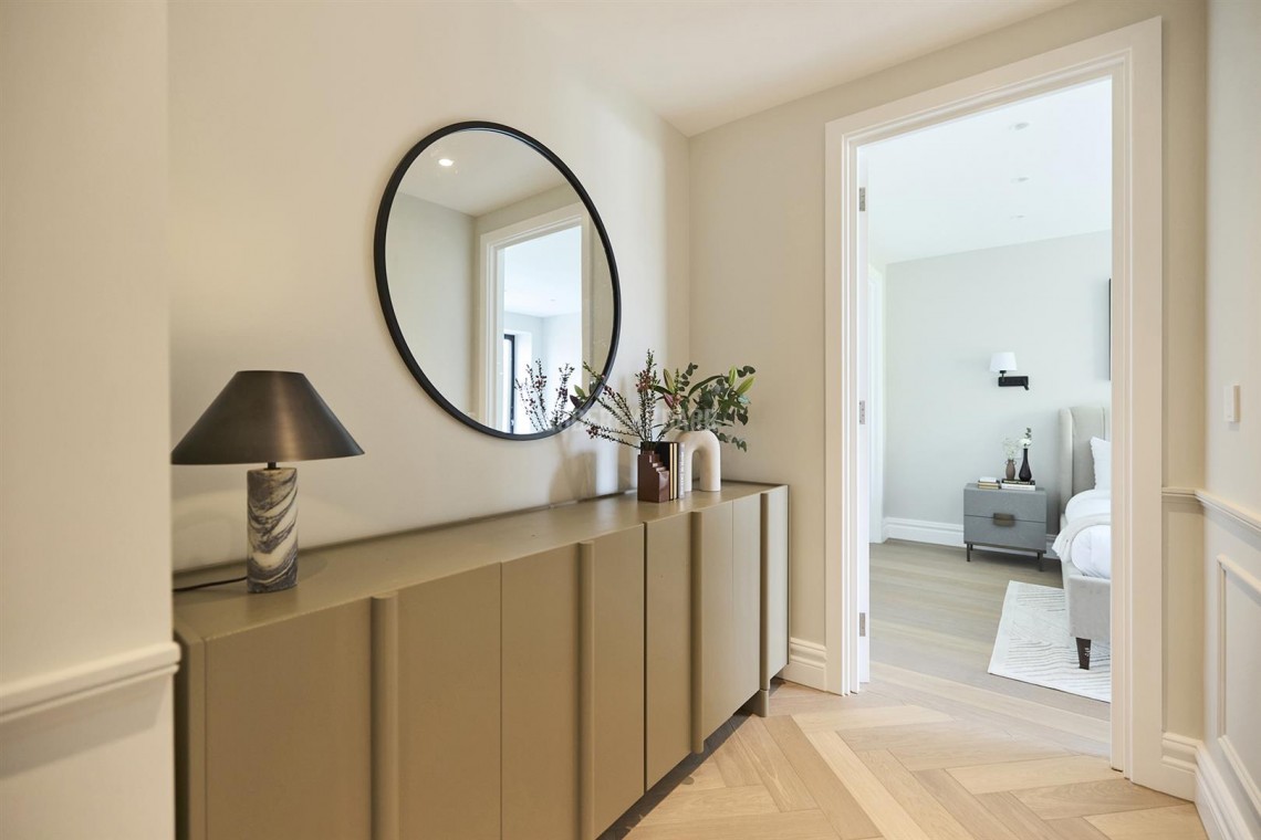 Images for Temple Fortune Lane, Hampstead Garden Suburb