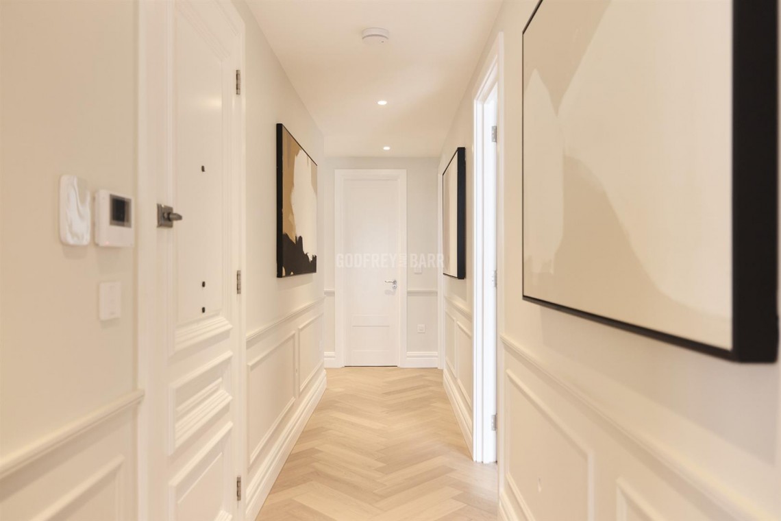 Images for Temple Fortune Lane, Hampstead Garden Suburb